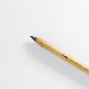 Crayon sans arbre et écriture infinie Biennale 2022