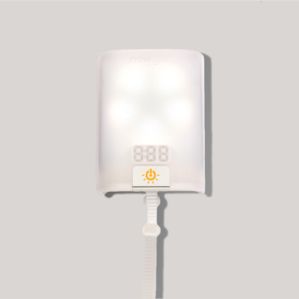 Lampe portative low tech avec système de chagre multiénergie- "Nowlight kit"