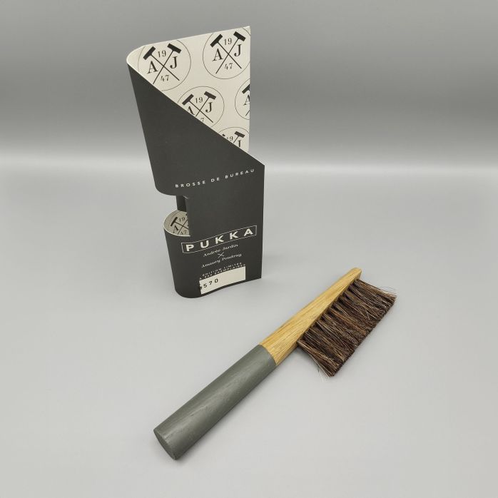 Brosse en bois "PUKKA" Chêne