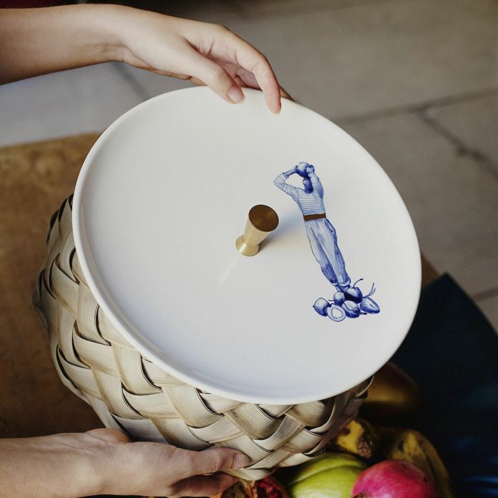 ERITAJ KONTRE Plat en faïence et coco tressé 