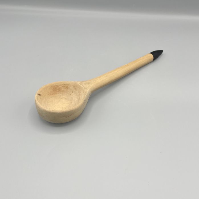 Petite cuillère en bois 