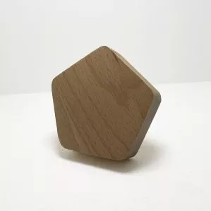 Patères pentagones